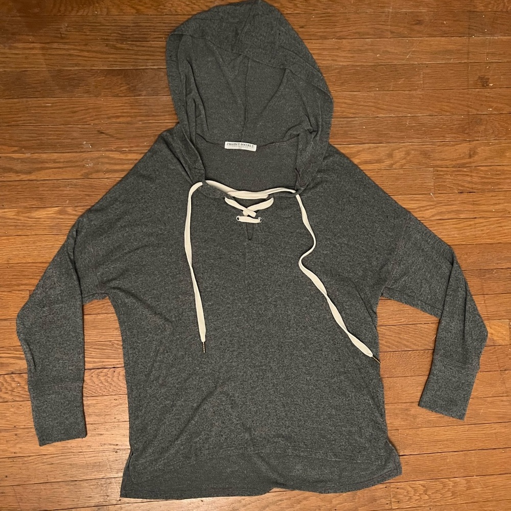 Light Sweater/Long Sleeve